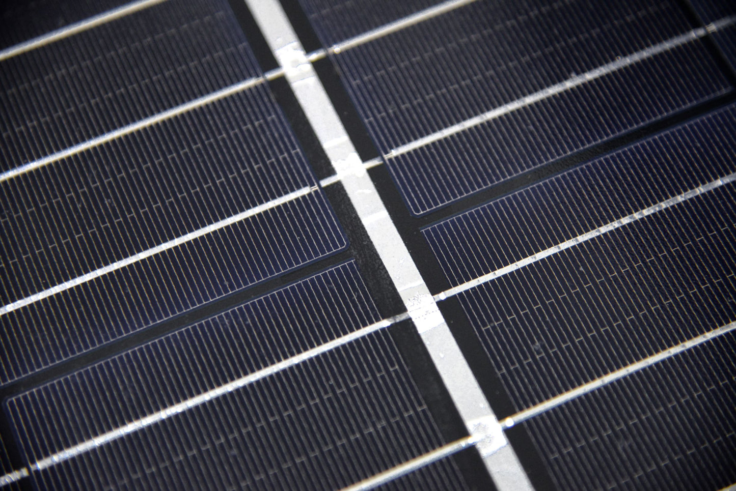 Skanbatt 'Half Cut' Solcellepanel 400W - Half Cut - Perc Mono - 2020X1000X35Mm