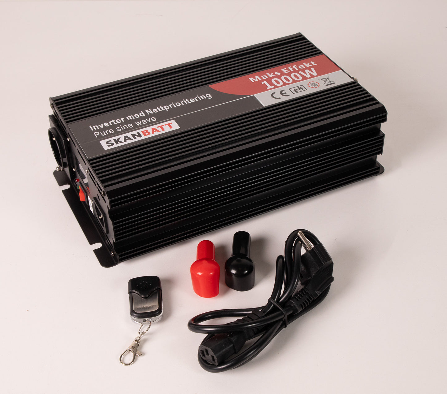 Skanbatt Inverter 12V 1000W Ren Sinus Med Nettprioritering Og Trådløs Fjernkontroll