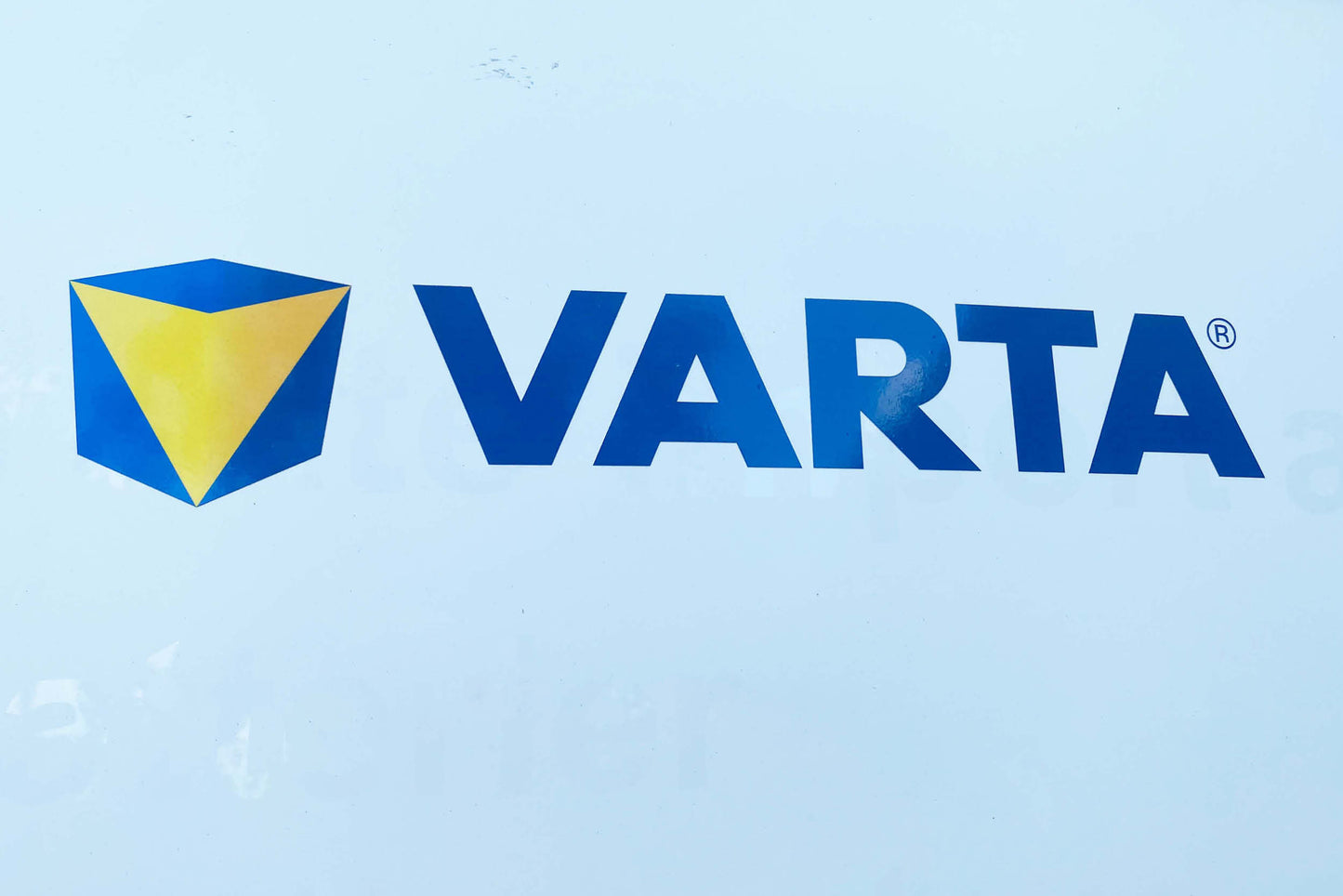 VARTA Folie Blå 64/5x9/5 cm shown in product view