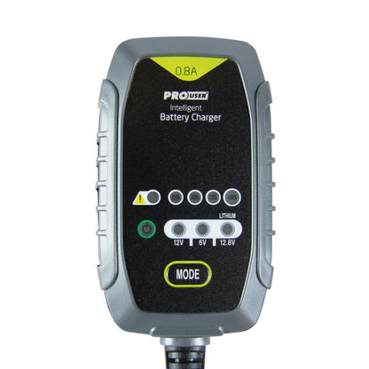 Prouser Elektronisk Batterilader 6V/12V 0,8A shown in angle view