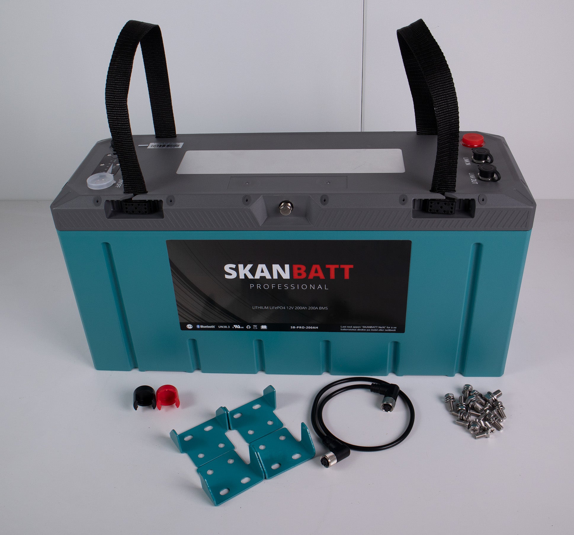 SKANBATT Lithium Professional IP67 12V 200Ah 200A BMS - HEAT - Image 5
