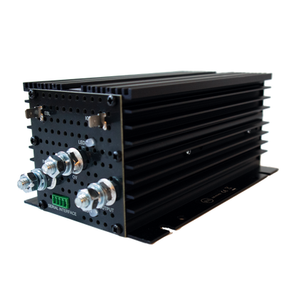 Skanbatt 66A Dynamo Hurtiglader M/Blåtann - Dcdc For Alle Bobiler shown in angle view