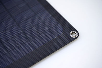Skanbatt 'Alt I Ett' Bærbart Solcellepanel 60W (4X15W) shown in product view image 3