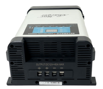 Nor Charger Pro Serie Elektronisk Batterilader 12V 60A - 2 Kanaler label detail