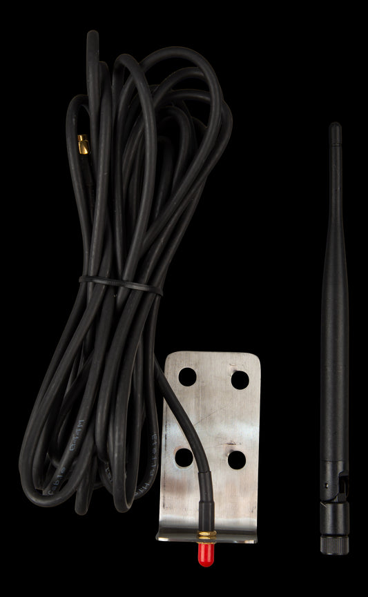 VICTRON Outdoor LTE-M wall-mount antenna - Image 1