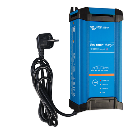 Victron Blue Smart Ip22 Batterilader 12V 20A 1-Kanal shown in product view