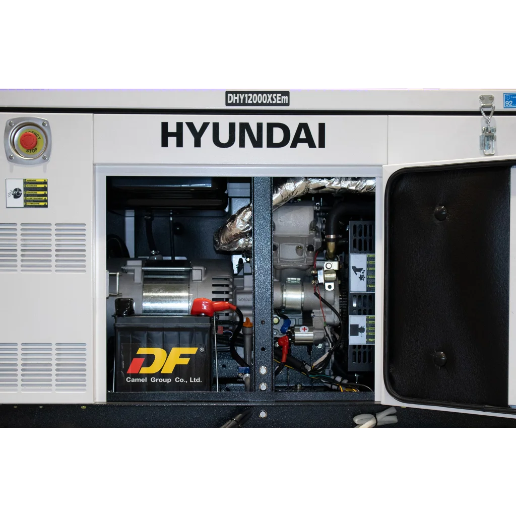 HYUNDAI DHY12000XSEm Strømaggregat 10000W 1-FAS 230V - Elektrisk start - Diesel - Forvarming - ATS - Vannkjølt shown in product view