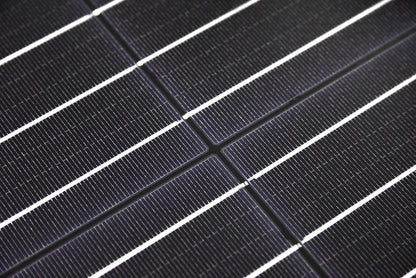 Skanbatt Solcellepanel 110W - All Black - Mono - Perc - 1070X550X30Mm label detail
