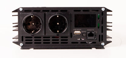 Skanbatt Inverter 12V 3000W (6000W) Ren Sinus M/Trådløs Fjernkontroll shown in detail view