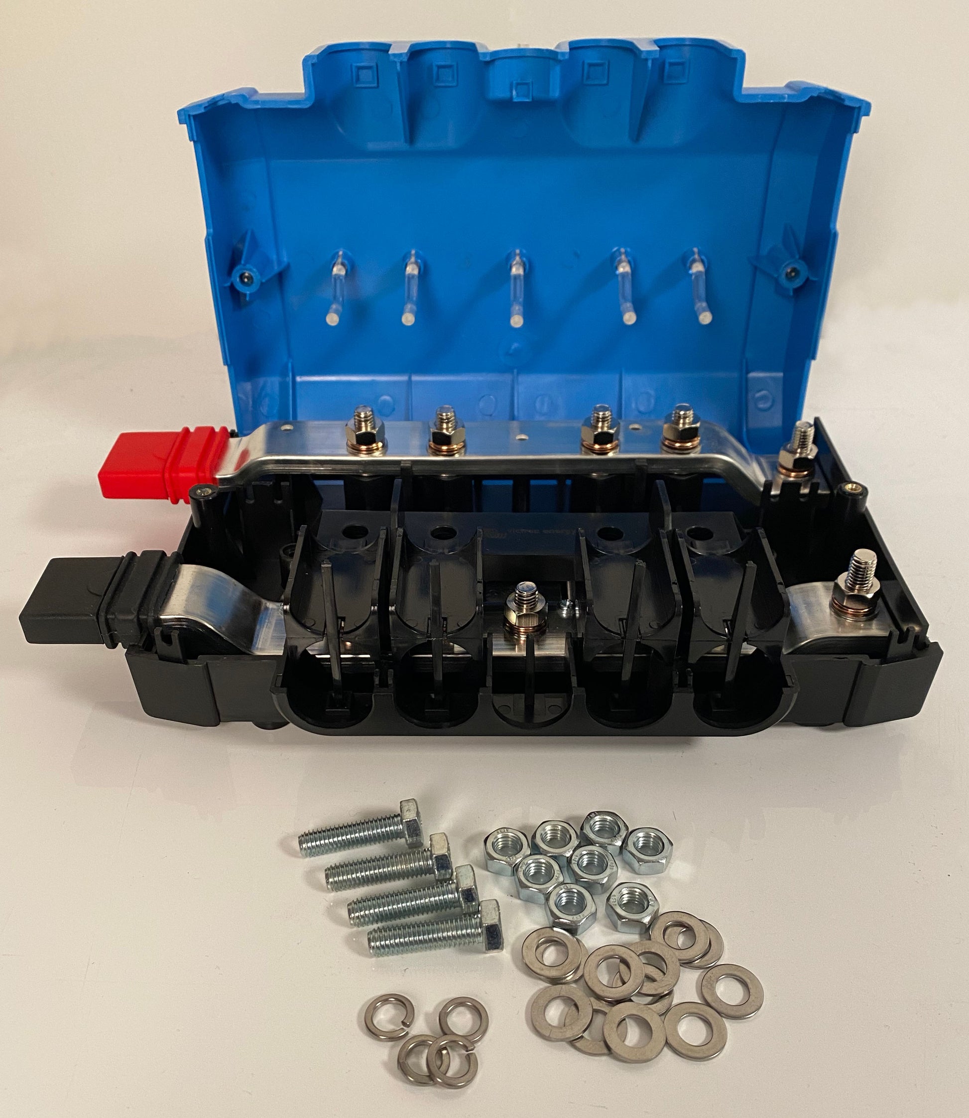 Boltsett for Victron Lynx Power In - Image 1