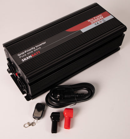 Skanbatt Inverter 12V 2000W Ren Sinus Med Nettprioritering Og Trådløs Fjernkontroll 420X165X120Mm shown in product vi image 2